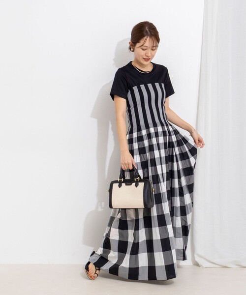 NOLLEY’S（ノーリーズ）の「ウォッシャブルベーシックTシャツ（Tシャツ/カットソー・レディース・ブラック/ホワイト/ベージュ・36/38）」の4枚目の写真