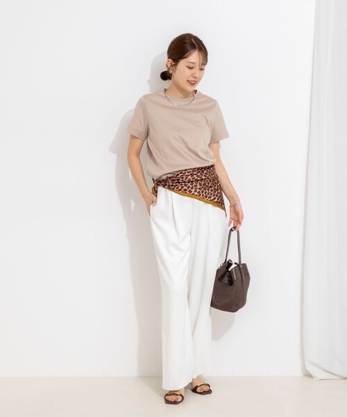 NOLLEY’S（ノーリーズ）の「ウォッシャブルベーシックTシャツ（Tシャツ/カットソー・レディース・ブラック/ホワイト/ベージュ・36/38）」の19枚目の写真