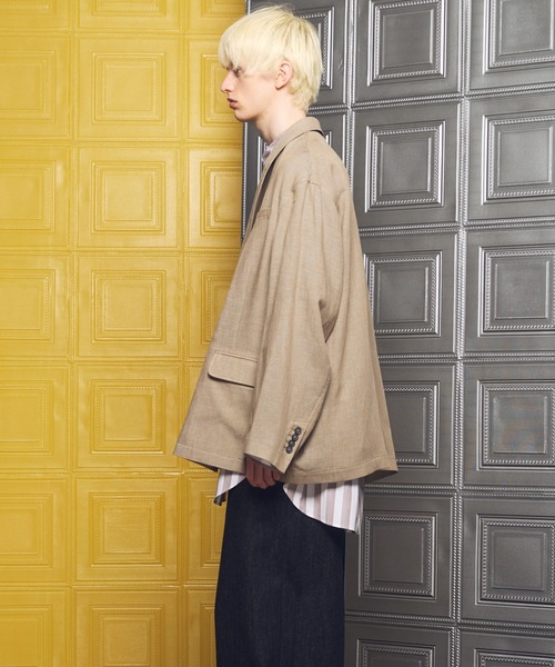 MAISON SPECIAL(メゾンスペシャル)の「《UNISEX》Mix Linen Prime-Over-Over Semi-double Tailored Jacket/ミックスリネンプライムオーバーセミダブルテーラードジャケット【MAISON SPECIAL/メゾンスペシャル】■セットアップ対応■(テーラードジャケット・メンズ・ベージュ/ブルー/ブラック・0/2/1)」の9枚目の写真
