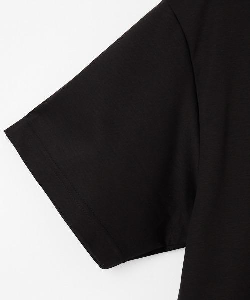 TATRAS（タトラス）の「[TATRAS/タトラス] ORESTE バーティカルロゴ バックプリントTシャツ（Tシャツ/カットソー・レディース・ホワイト/ブラック・1/2/3）」の14枚目の写真