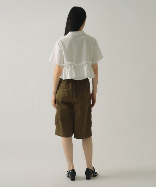 Ray BEAMS(レイビームス)の「裾フリル ショート シャツ(シャツ/ブラウス・レディース・シルバー/ホワイト・ONE SIZE)」の5枚目の写真