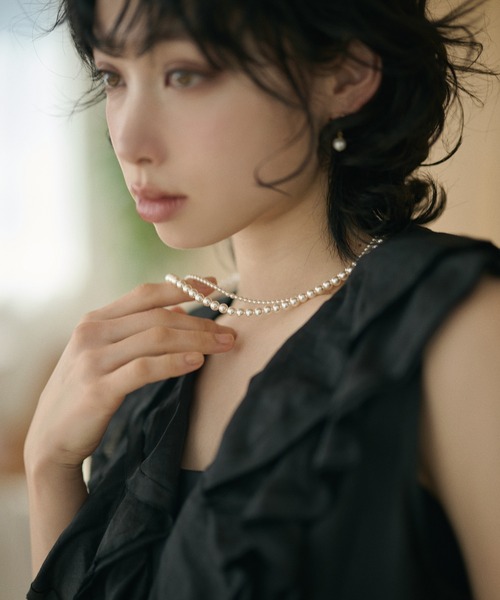 LAULEN(ローレン)の「double pearl short necklace /2連パールマグネットショートネックレス(ネックレス・レディース・アイボリー・FREE)」の16枚目の写真