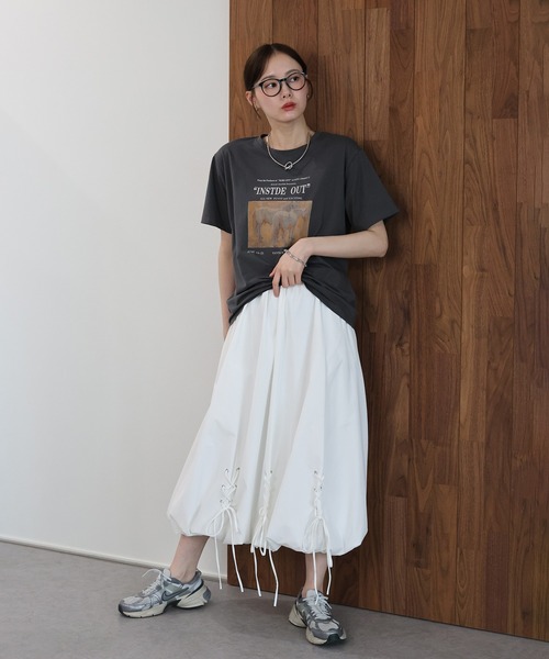 J by blue（ジェイバイブルー）の「レースアップバルーンスカート（スカート・レディース・ホワイト/ブラック・MEDIUM）」の9枚目の写真