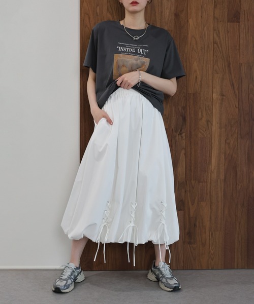 J by blue（ジェイバイブルー）の「レースアップバルーンスカート（スカート・レディース・ホワイト/ブラック・MEDIUM）」の10枚目の写真