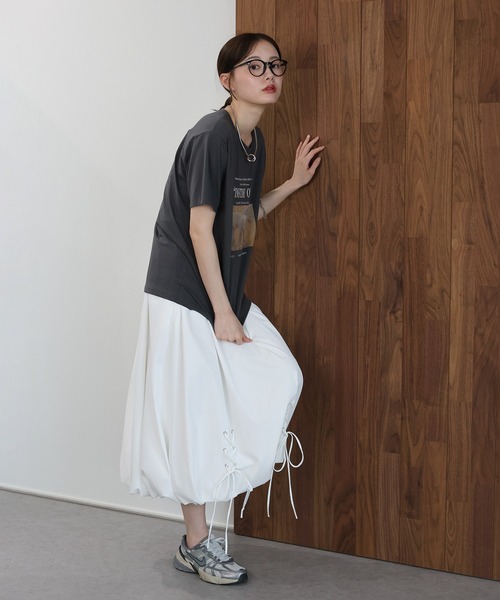 J by blue（ジェイバイブルー）の「レースアップバルーンスカート（スカート・レディース・ホワイト/ブラック・MEDIUM）」の11枚目の写真