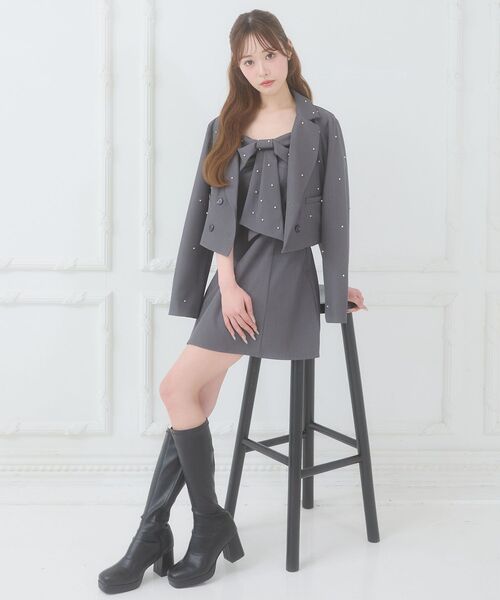 MAJESTIC LEGON(マジェスティックレゴン)の「キラメキショートジャケット(その他アウター・レディース・ブラック/グレー系その他/グレー・MEDIUM)」の4枚目の写真