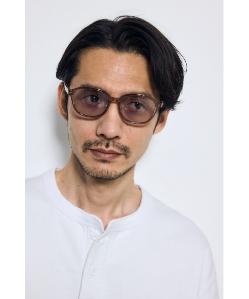 AZUL by moussy（アズールバイマウジー）の「レイヤードシェードアイウェア（サングラス・メンズ・グレー/ブラウン/ベージュ・FREE）」の13枚目の写真