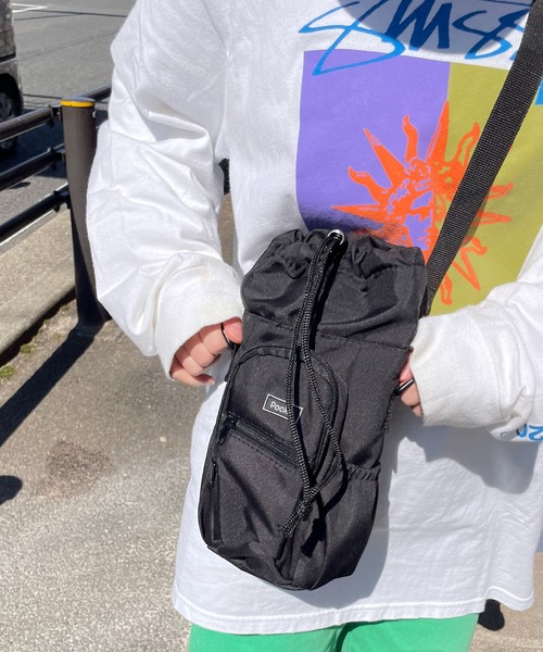 CALIFORNIA OUTFITTERS(カリフォルニア アウトフィッターズ)の「4A2 BIG ボトルバッグ ショルダー&ハンドストラップ仕様(ショルダーバッグ・メンズ・ベージュ/ブラック・ONESIZE)」の2枚目の写真
