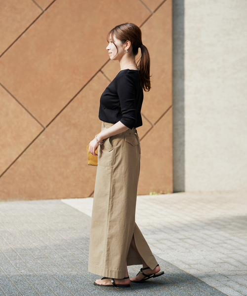 VERMEIL par iena(ヴェルメイユパーイエナ)の「upper hights アッパーハイツ THE SANDY 144A34302(スカート・レディース・ベージュ系その他/ネイビー・SMALL/X-SMALL)」の16枚目の写真