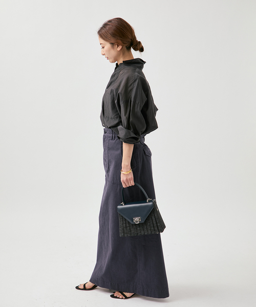 VERMEIL par iena(ヴェルメイユパーイエナ)の「upper hights アッパーハイツ THE SANDY 144A34302(スカート・レディース・ベージュ系その他/ネイビー・SMALL/X-SMALL)」の6枚目の写真