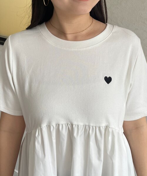 prose verse(プロズヴェール)の「ハート刺繍ペプラムTシャツ(Tシャツ/カットソー・レディース・ブラック/オフホワイト/ブラック系その他・LARGE/MEDIUM)」の22枚目の写真