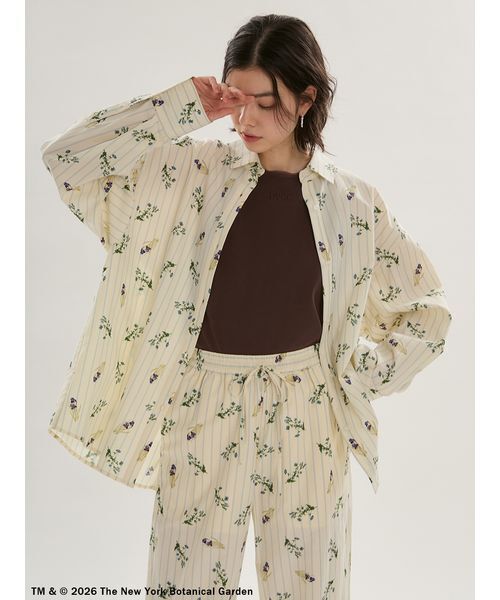 emmi(エミ)の「【emmi×NYBG】ストライプリラックスシャツ【セットアップ対応】(ルームウェア/パジャマ・レディース・ブルー/イエロー/ホワイト・F)」の19枚目の写真