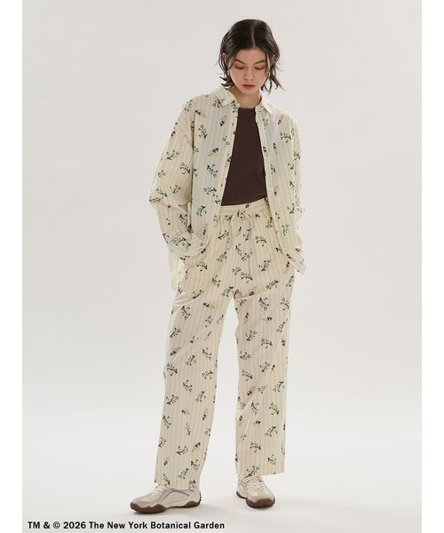 emmi(エミ)の「【emmi×NYBG】ストライプリラックスシャツ【セットアップ対応】(ルームウェア/パジャマ・レディース・ブルー/イエロー/ホワイト・F)」の20枚目の写真