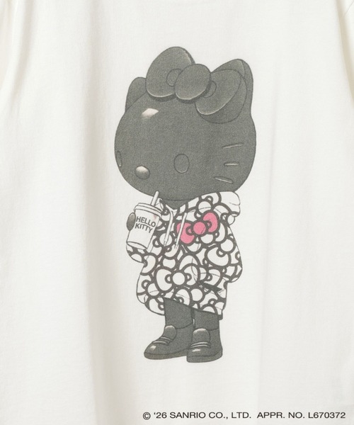 Andemiu(アンデミュウ)の「HELLO KITTY Ribbon T / REPRIC@RT669208(Tシャツ/カットソー・レディース・チャコールグレー/ホワイト・FREE)」の6枚目の写真