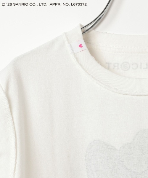 Andemiu(アンデミュウ)の「HELLO KITTY Ribbon T / REPRIC@RT669208(Tシャツ/カットソー・レディース・チャコールグレー/ホワイト・FREE)」の13枚目の写真
