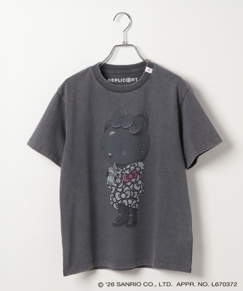 Andemiu(アンデミュウ)の「HELLO KITTY Ribbon T / REPRIC@RT669208(Tシャツ/カットソー・レディース・チャコールグレー/ホワイト・FREE)」の15枚目の写真
