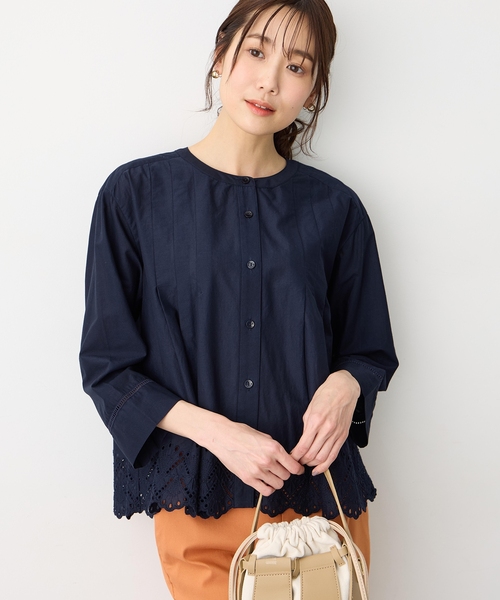 Petit Honfleur（プチオンフルール）の「スカラップレースブラウス（シャツ/ブラウス・レディース・ホワイト/ネイビー・9号/11号/13号）」の2枚目の写真