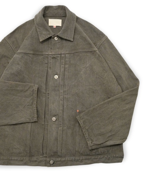 yoko sakamoto(ヨーコサカモト)の「【YOKO SAKAMOTO】 PLEATS JACKET(デニムジャケット・メンズ・グレー/ダークブラウン・MEDIUM/LARGE/SMALL)」の4枚目の写真