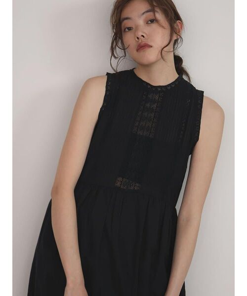 FIKA.(フィーカ)の「Sleeveless lace panel onepiece(ワンピース・レディース・ブラック/オフホワイト・MEDIUM)」の16枚目の写真