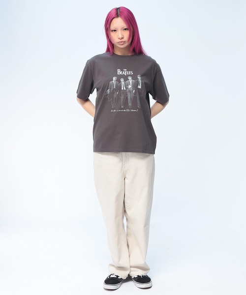 The Beatles(ザビートルズ)の「The Beatles (ザ・ビートルズ) アーティスト Tシャツ 半袖 ビートルズ バックプリント 綿100% CDジャケット バンドT メンズ レディース(Tシャツ/カットソー・メンズ・ダークグレー・L/M/LL)」の4枚目の写真