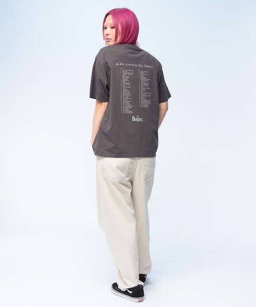The Beatles(ザビートルズ)の「The Beatles (ザ・ビートルズ) アーティスト Tシャツ 半袖 ビートルズ バックプリント 綿100% CDジャケット バンドT メンズ レディース(Tシャツ/カットソー・メンズ・ダークグレー・L/M/LL)」の5枚目の写真