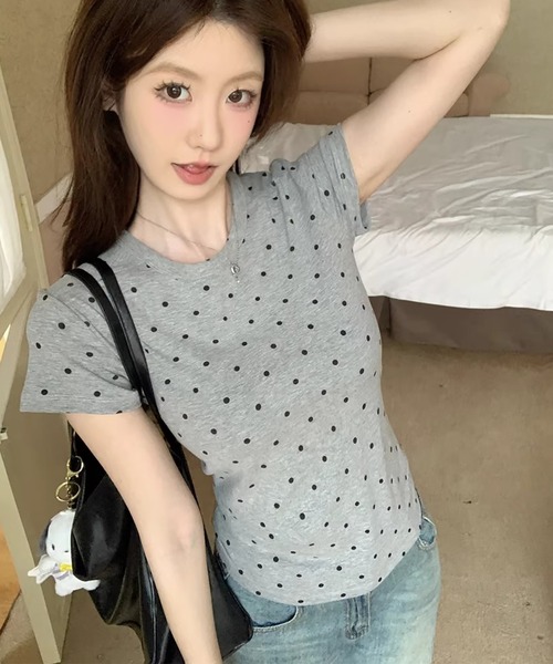 LAFFMO（ラフモ）の「クルーネックドットTシャツ（Tシャツ/カットソー・レディース・グレー/ホワイト・M/L）」の5枚目の写真