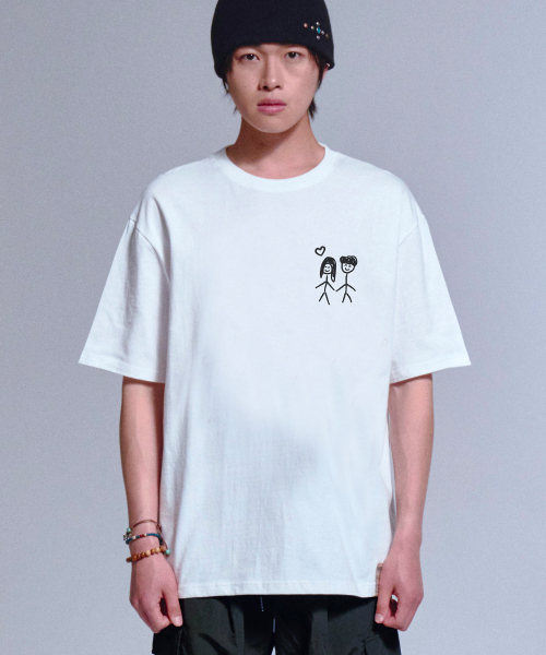 GRAVER（グレーバー）の「[ユニセックス]ドゥードゥル 半袖Tシャツ_2カラー（Tシャツ/カットソー・レディース・ホワイト/ブラック・SMALL/MEDIUM/LARGE）」の3枚目の写真