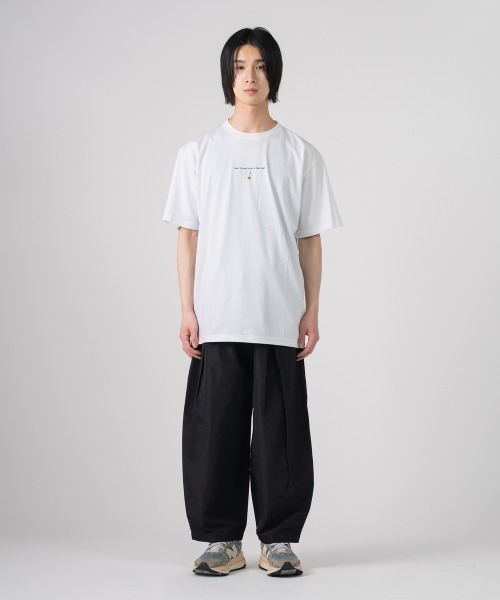 rehacer(レアセル)の「rehacer TEE: Plant Flower TEE / プラントフラワー T-Shirt(Tシャツ/カットソー・メンズ・ブラック/ホワイト/ネイビー・X-LARGE/LARGE/MEDIUM/SMALL)」の6枚目の写真