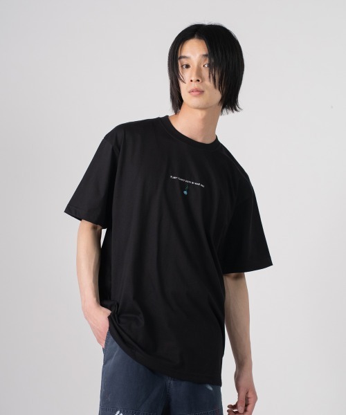 rehacer(レアセル)の「rehacer TEE: Plant Flower TEE / プラントフラワー T-Shirt(Tシャツ/カットソー・メンズ・ブラック/ホワイト/ネイビー・X-LARGE/LARGE/MEDIUM/SMALL)」の11枚目の写真