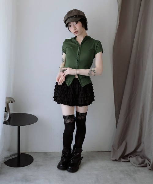 Ulysses(ユリシス)の「フロントホックハイネックトップス(Tシャツ/カットソー・レディース・ブラック/グリーン・M/S)」の19枚目の写真