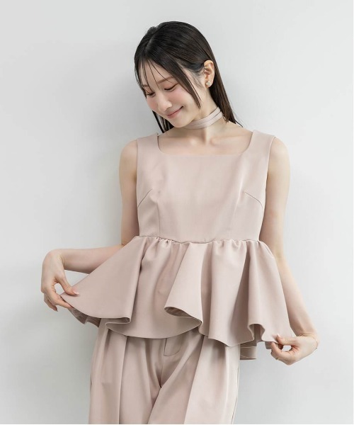 RANDA(ランダ)の「ペプラムブラウスセットアップ(パンツドレス・レディース・ピンク/アイボリー/チェック・1/0)」の4枚目の写真