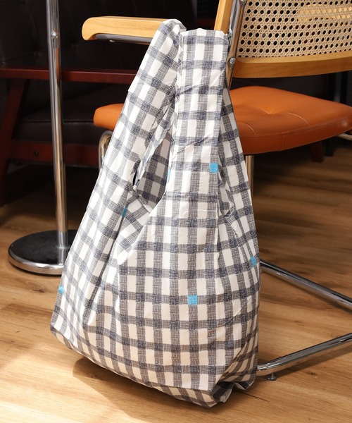 392 plusm(サンキューニプリュスエム)の「392plusm 392 ECO BAG_BIG サンキューニ プリュスエム エコバッグ ビッグ(エコバッグ/サブバッグ・メンズ・グリーン系/ホワイト系6/レッド系4/ブラック系/ネイビー系6/グレー系4/イエロー系8/ブルー系8・ONE)」の3枚目の写真