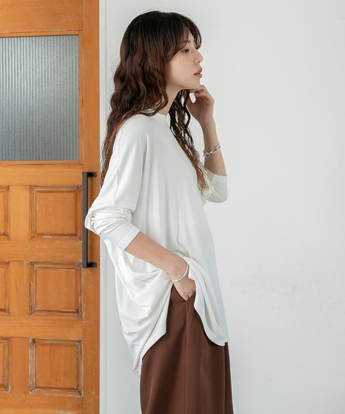PICHI(ピイチ)の「UVカットとろみリブトップス UV99.9%CUT UV86.8%CUT 接触冷感(Tシャツ/カットソー・レディース・ブラック/ホワイト・L)」の7枚目の写真