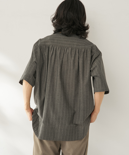 B.C STOCK(ベーセーストック)の「natural stripe シャツ(シャツ/ブラウス・メンズ・ブラウン/ブルー・FREE)」の6枚目の写真
