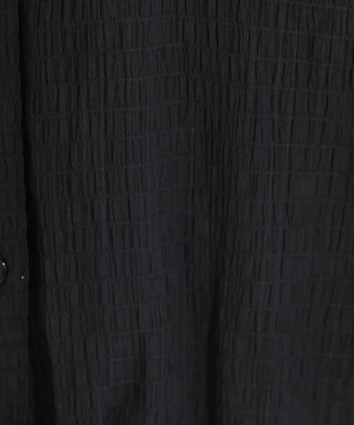 SHOO・LA・RUE(シューラルー)の「【S-LL/洗濯機可/体型カバー】さらさら シャーリングシフォン 裾ドロストシャツ(シャツ/ブラウス・レディース・ライトブルー/ライトイエロー系/ブラック・03/02/01/04)」の7枚目の写真