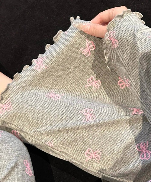 DAY CLOSET(デイ クローゼット)の「【セットアップ/薄手】長袖カーディガン風総柄トップス+ロングパンツ ルームウェア上下2点セット レディース(ルームウェア/パジャマ・レディース・ナチュラル/オートミール/ダークグレー/アイボリー/グレー・L/M)」の7枚目の写真