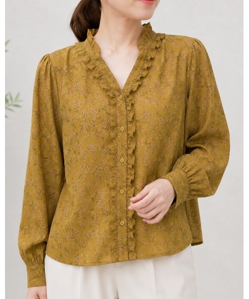 FAZVY(ファズビー)の「フリルネックシフォンブラウス(シャツ/ブラウス・レディース・ブルー/ベージュ/イエロー・M)」の3枚目の写真