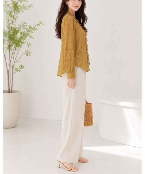 FAZVY(ファズビー)の「フリルネックシフォンブラウス(シャツ/ブラウス・レディース・ブルー/ベージュ/イエロー・M)」の7枚目の写真