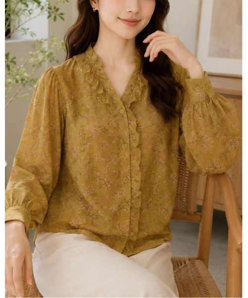FAZVY(ファズビー)の「フリルネックシフォンブラウス(シャツ/ブラウス・レディース・ブルー/ベージュ/イエロー・M)」の10枚目の写真