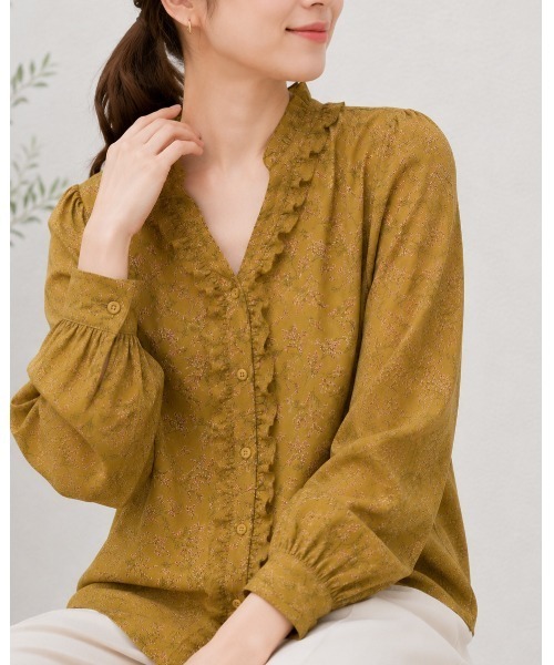 FAZVY(ファズビー)の「フリルネックシフォンブラウス(シャツ/ブラウス・レディース・ブルー/ベージュ/イエロー・M)」の16枚目の写真