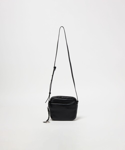 green label relaxing(グリーンレーベルリラクシング)の「【WEB限定】<COMERU>BLOK ブロック ショルダー バッグ(ショルダーバッグ・メンズ・ブラック・FREE)」の4枚目の写真