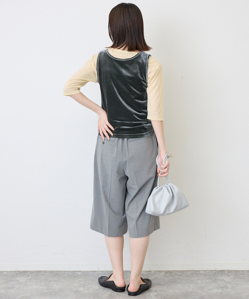 SLOBE IENA(スローブイエナ)の「《シリーズあり》スクエアネックベロアタンク(タンクトップ・レディース・グレー/ブラック/パープル・FREE)」の14枚目の写真
