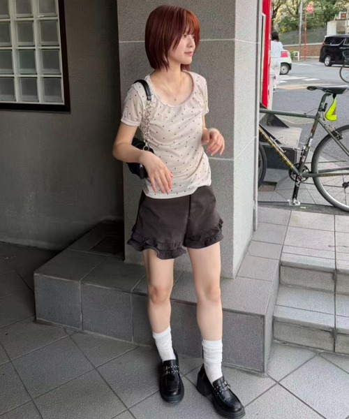 mebole(メボレ)の「dot short sleeved top(Tシャツ/カットソー・レディース・アイボリー/グレー・FREE)」の16枚目の写真