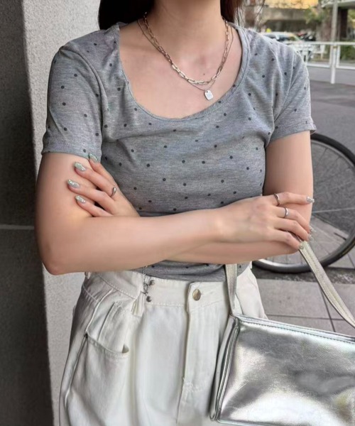mebole(メボレ)の「dot short sleeved top(Tシャツ/カットソー・レディース・アイボリー/グレー・FREE)」の22枚目の写真