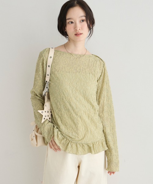 forksy.(フォルクシー)の「【forksy.】<エブリデイシリーズ>花柄レース ボートネック メローフリルトップス(Tシャツ/カットソー・レディース・グレー/ライム/アイボリー/ブラック/イエロー/ライトブルー・L/M)」の4枚目の写真