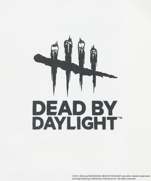 FREAK'S STORE(フリークスストア)の「DEAD BY DAYLIGHT 別注 THE TRAPPER フォト バックプリント クルーネックTシャツ(Tシャツ/カットソー・メンズ・ホワイト/ブラック・LARGE/X-LARGE/MEDIUM)」の6枚目の写真