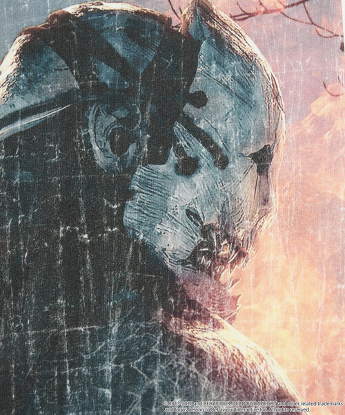 FREAK'S STORE(フリークスストア)の「DEAD BY DAYLIGHT 別注 THE TRAPPER フォト バックプリント クルーネックTシャツ(Tシャツ/カットソー・メンズ・ホワイト/ブラック・LARGE/X-LARGE/MEDIUM)」の9枚目の写真