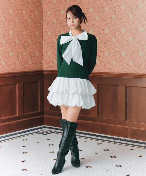 REDYAZEL(レディアゼル)の「【=LOVE 大場花菜さん着用】ビッグリボンティアードニットシャツミニワンピース(ワンピース・レディース・ネイビー/グリーン/ライトグレー・FREE)」の4枚目の写真