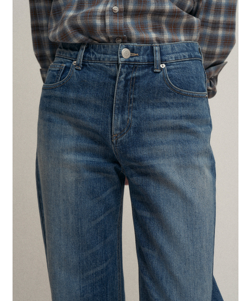 MALOUPE(マロップ)の「9166 ストレートフィットデニム (ミディアムインディゴ)(デニムパンツ・レディース・インディゴブルー・26/28/30)」の6枚目の写真