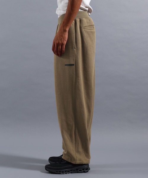 NUMERALS（ヌメラルズ）の「[NUMERALS]EVERYDAY WARMTH WAFFLE PANTS（その他パンツ・メンズ・グリーン/ブラック/ベージュ・MEDIUM/LARGE）」の8枚目の写真